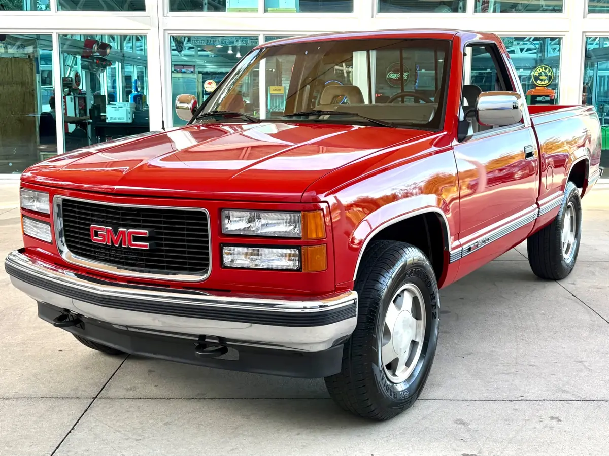 Vehicle photo 1
