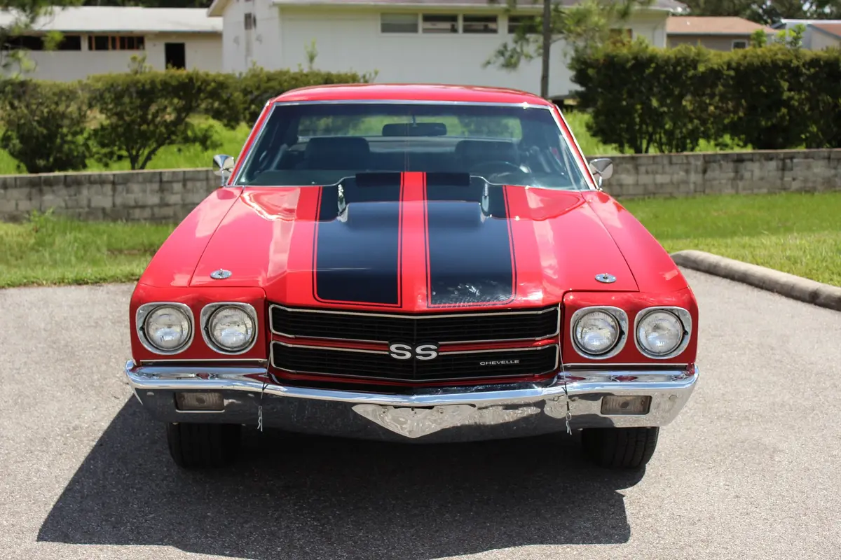 Vehicle photo 41