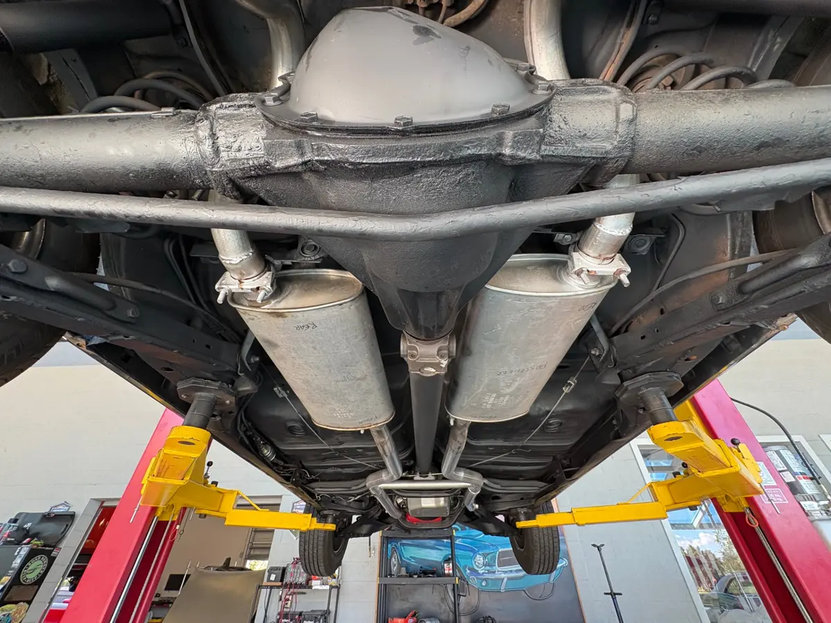 Vehicle photo 51