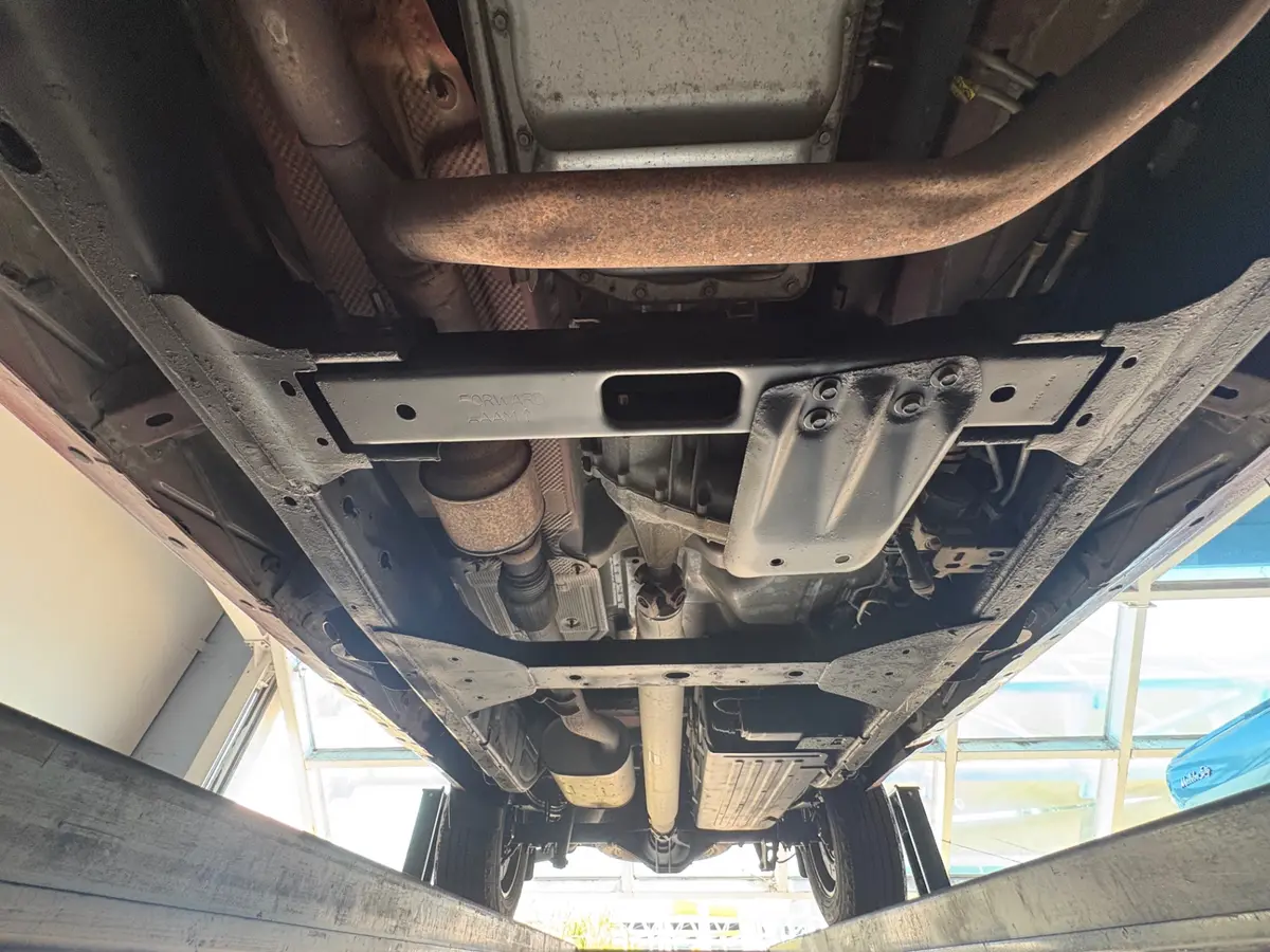 Vehicle photo 59