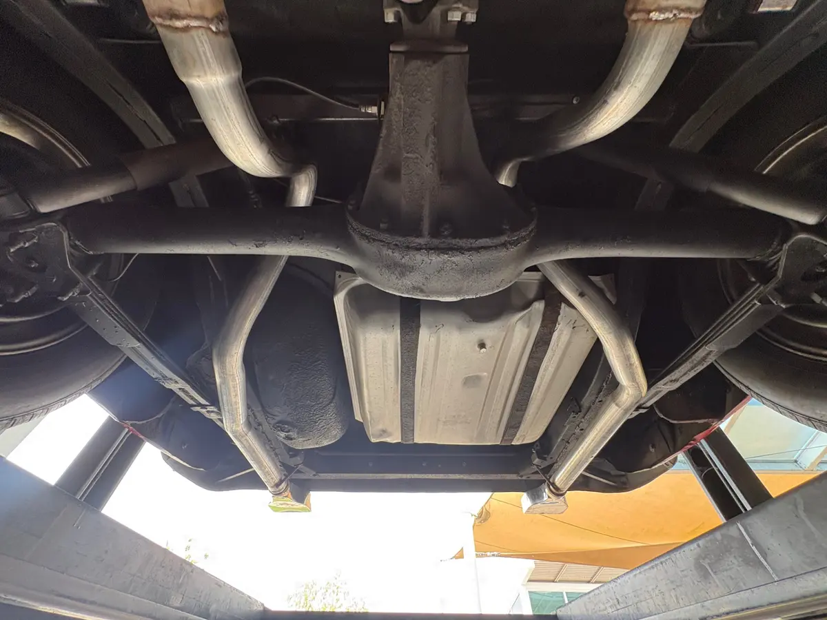 Vehicle photo 56