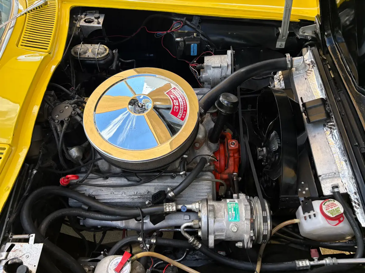 Vehicle photo 35