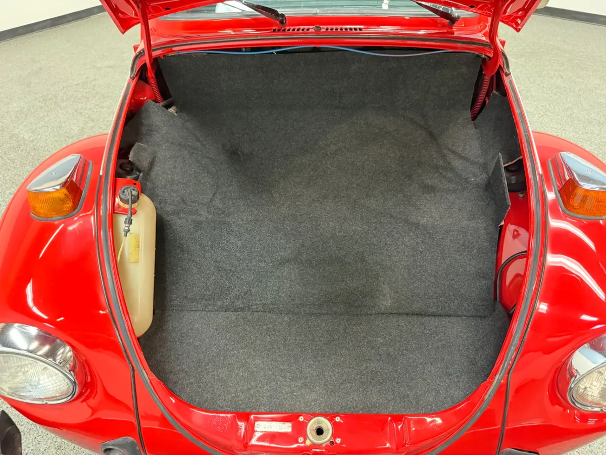 Vehicle photo 36