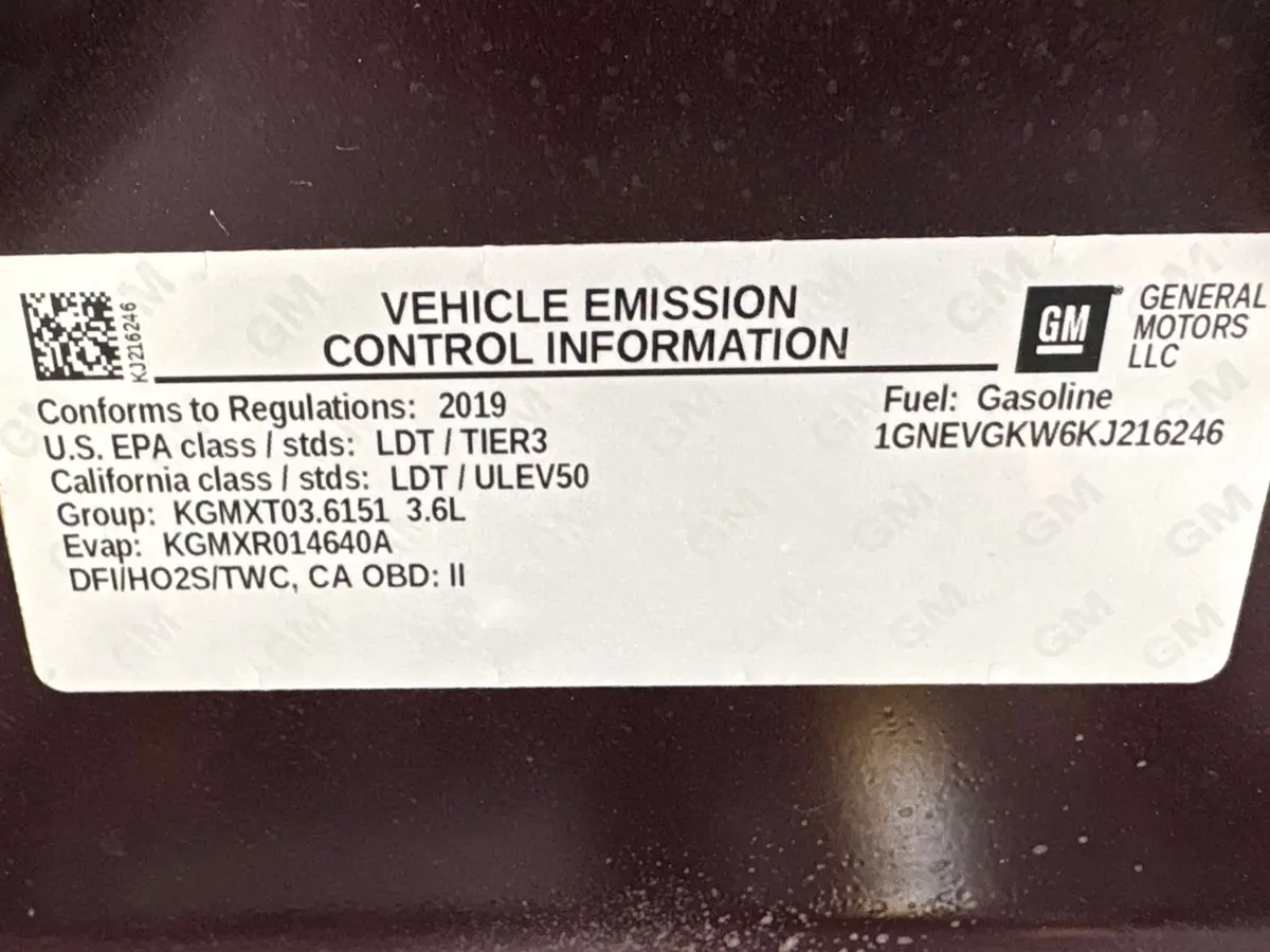 Vehicle photo 24