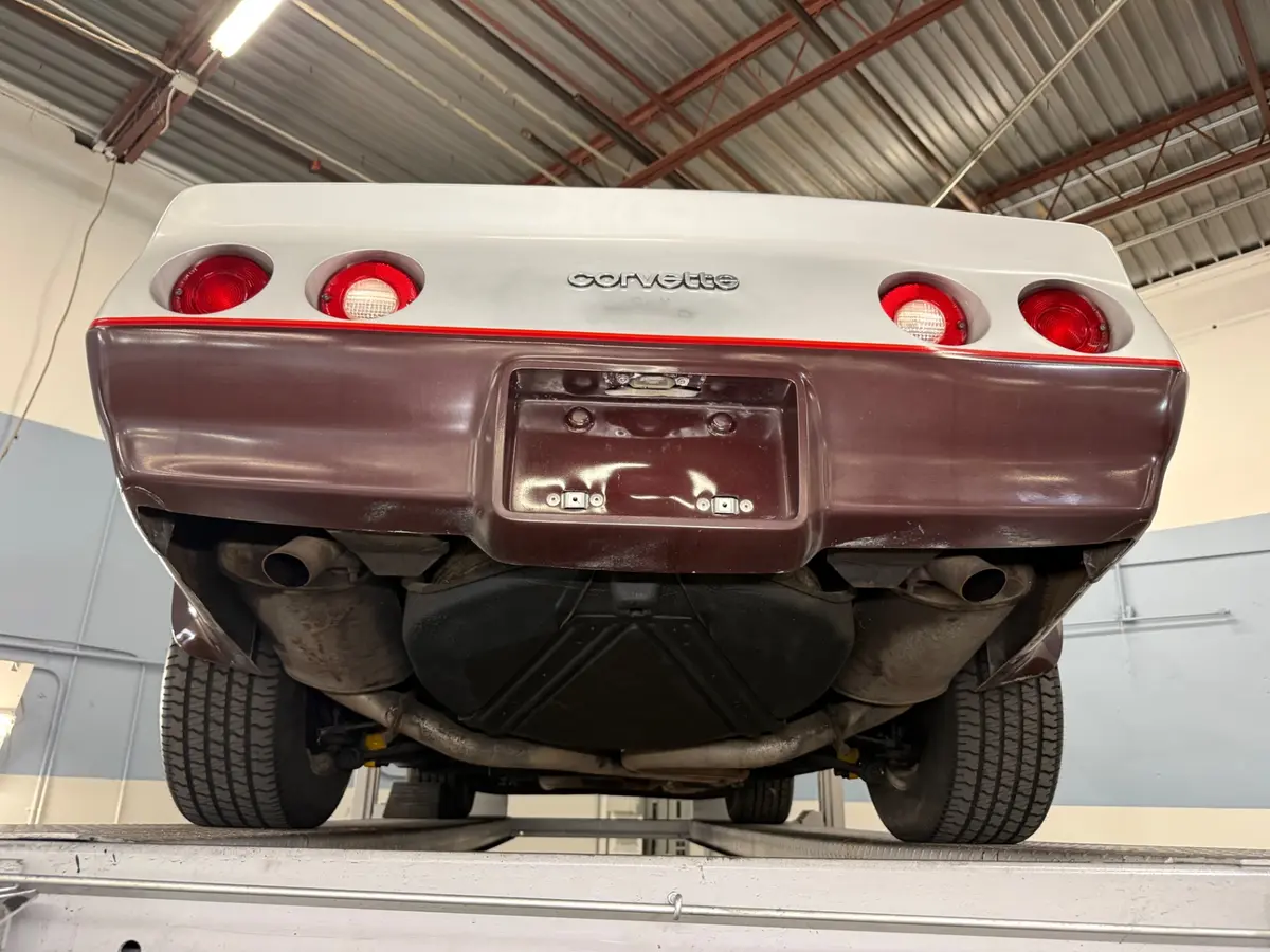 Vehicle photo 44