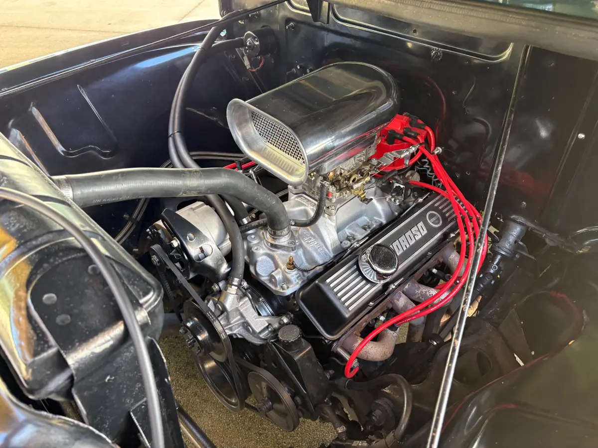Vehicle photo 27