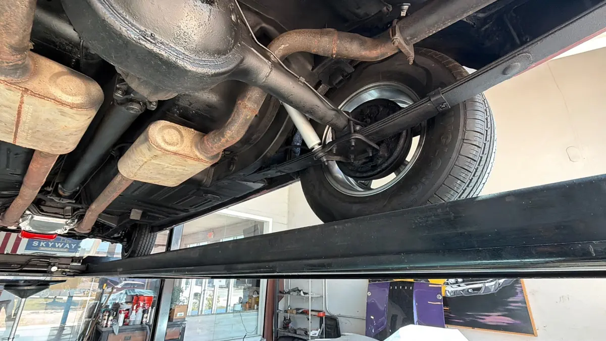 Vehicle photo 47