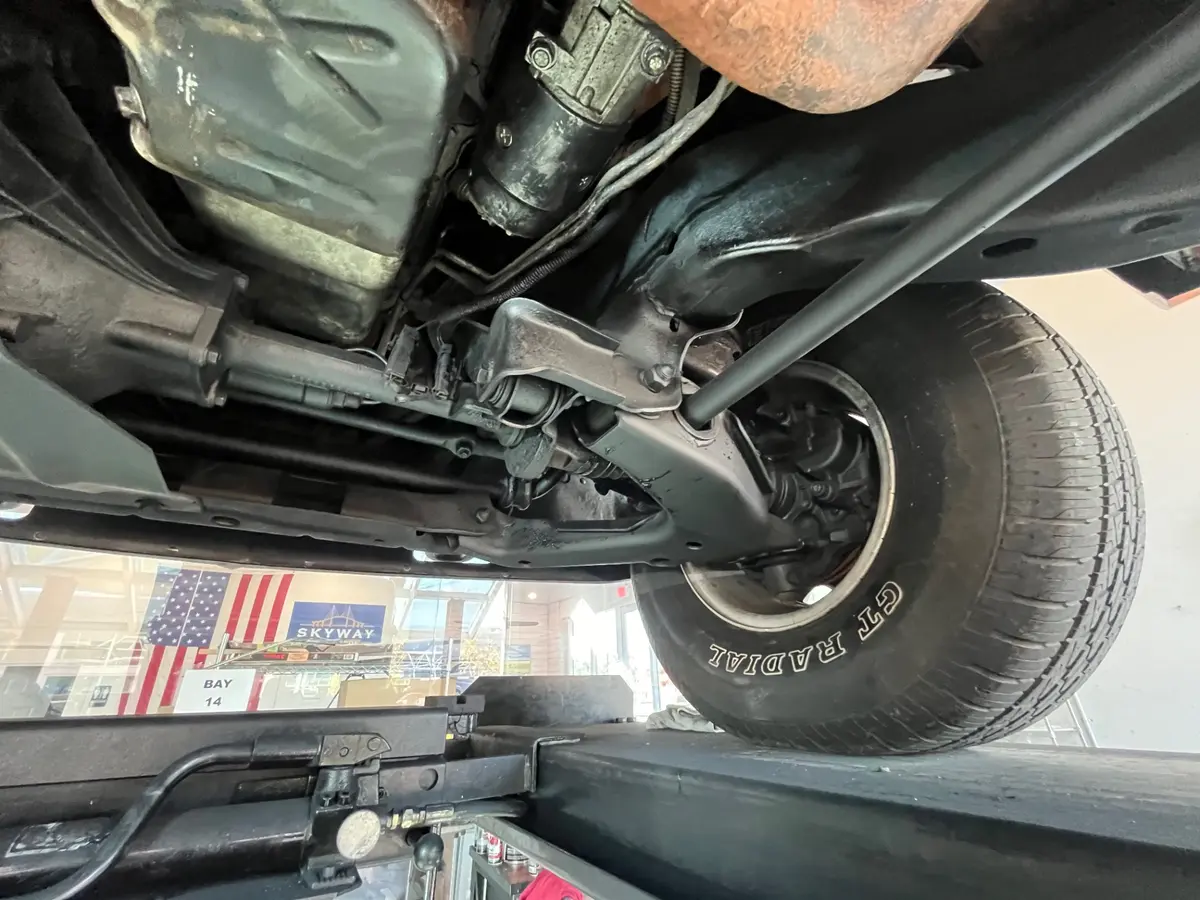 Vehicle photo 47