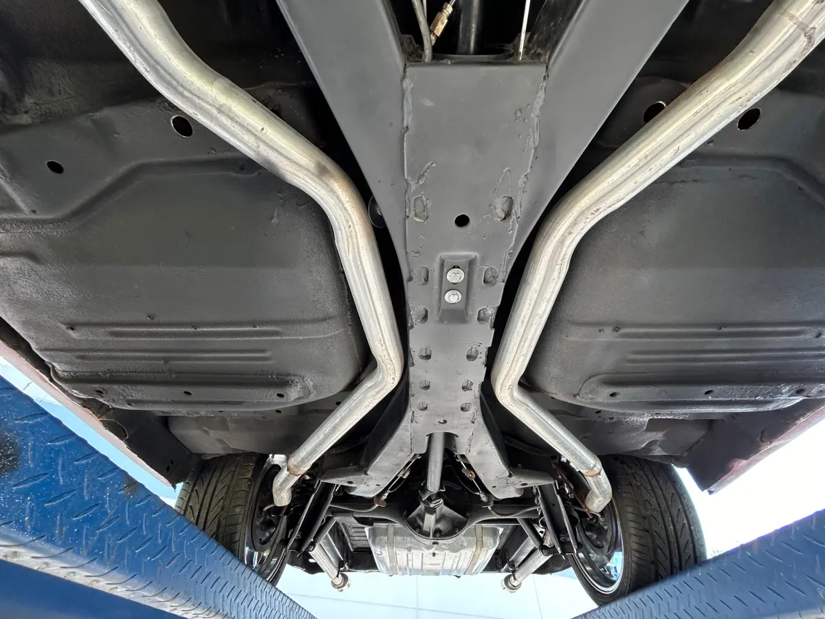 Vehicle photo 50