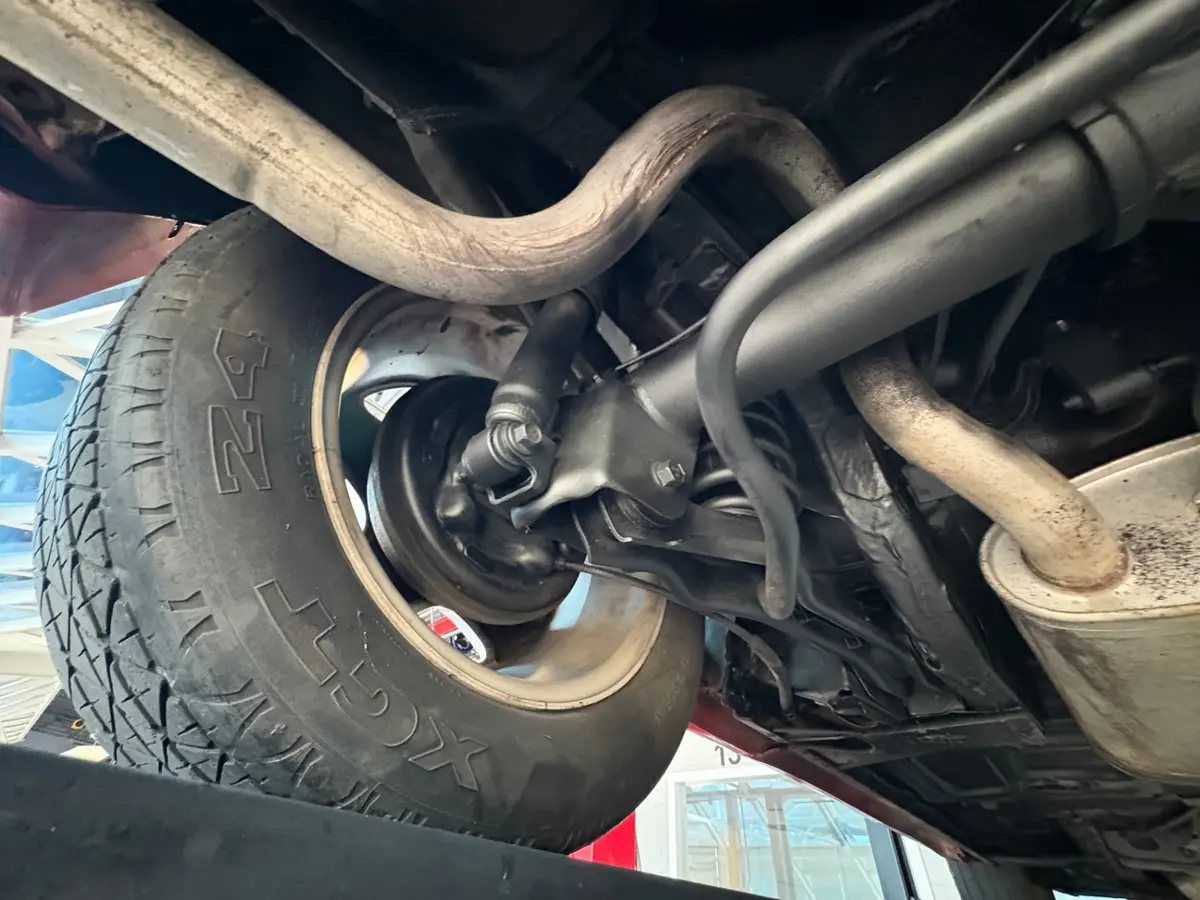 Vehicle photo 51
