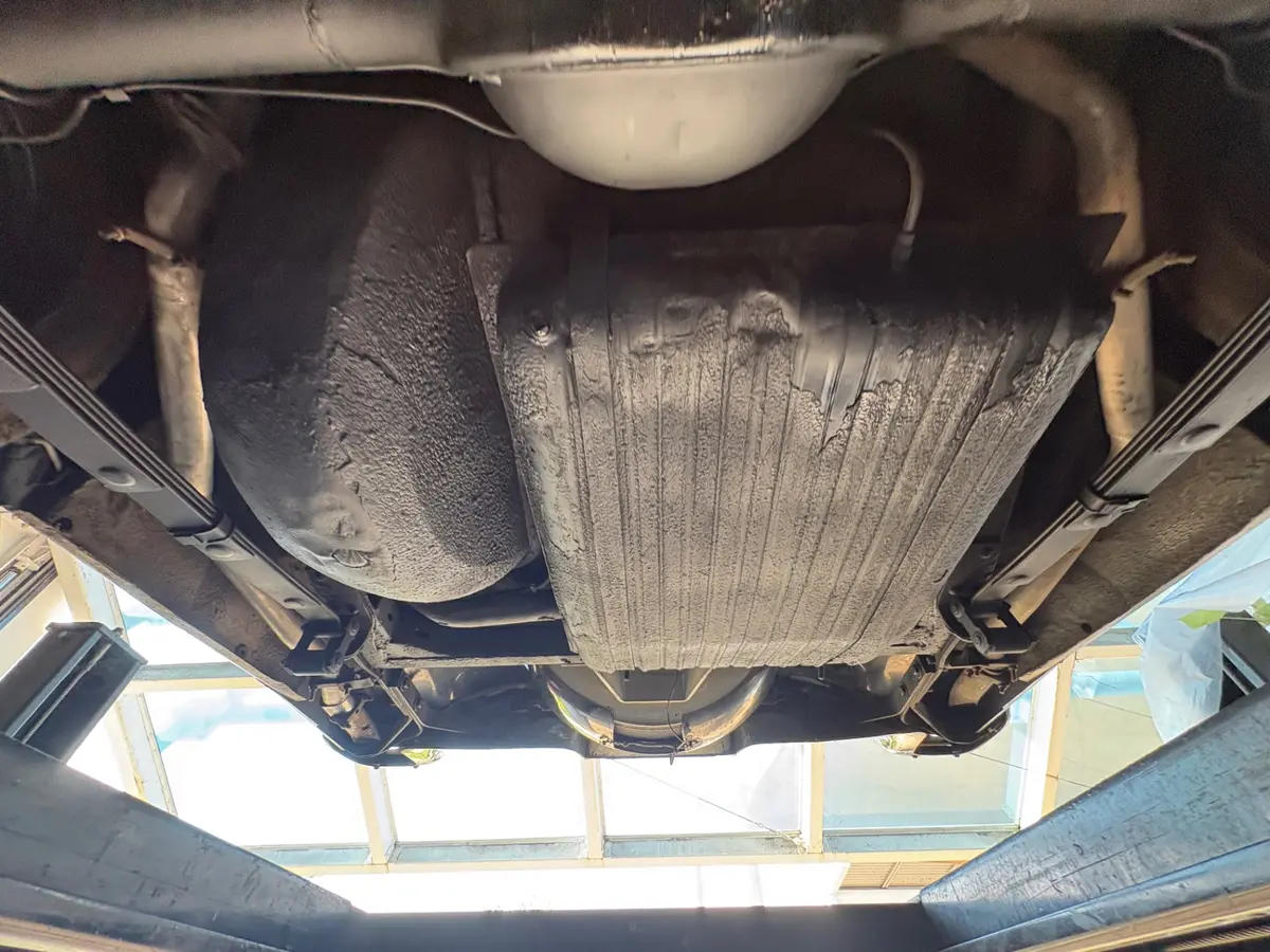 Vehicle photo 63