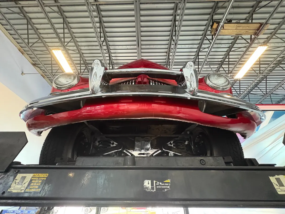 Vehicle photo 56