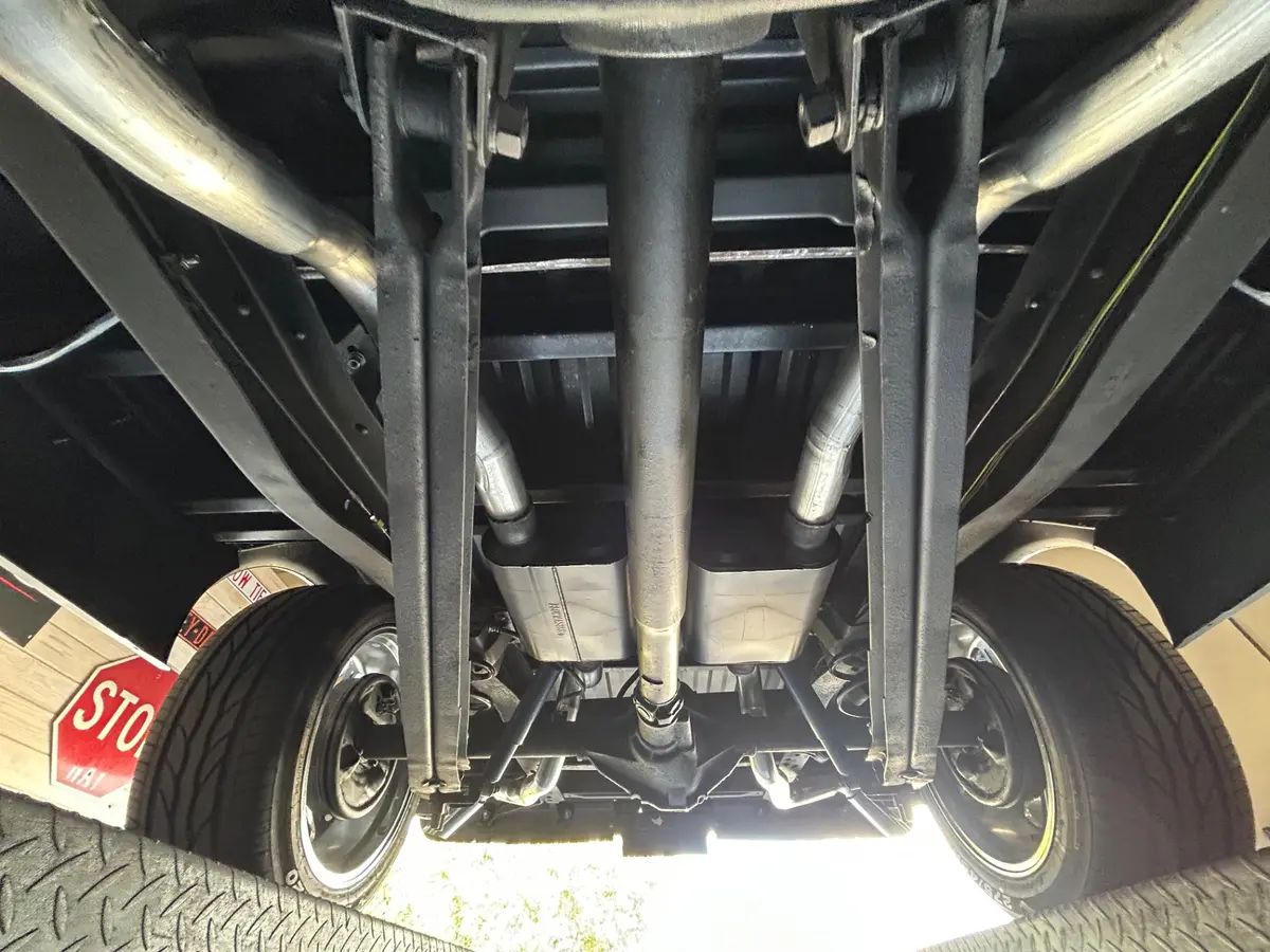 Vehicle photo 55