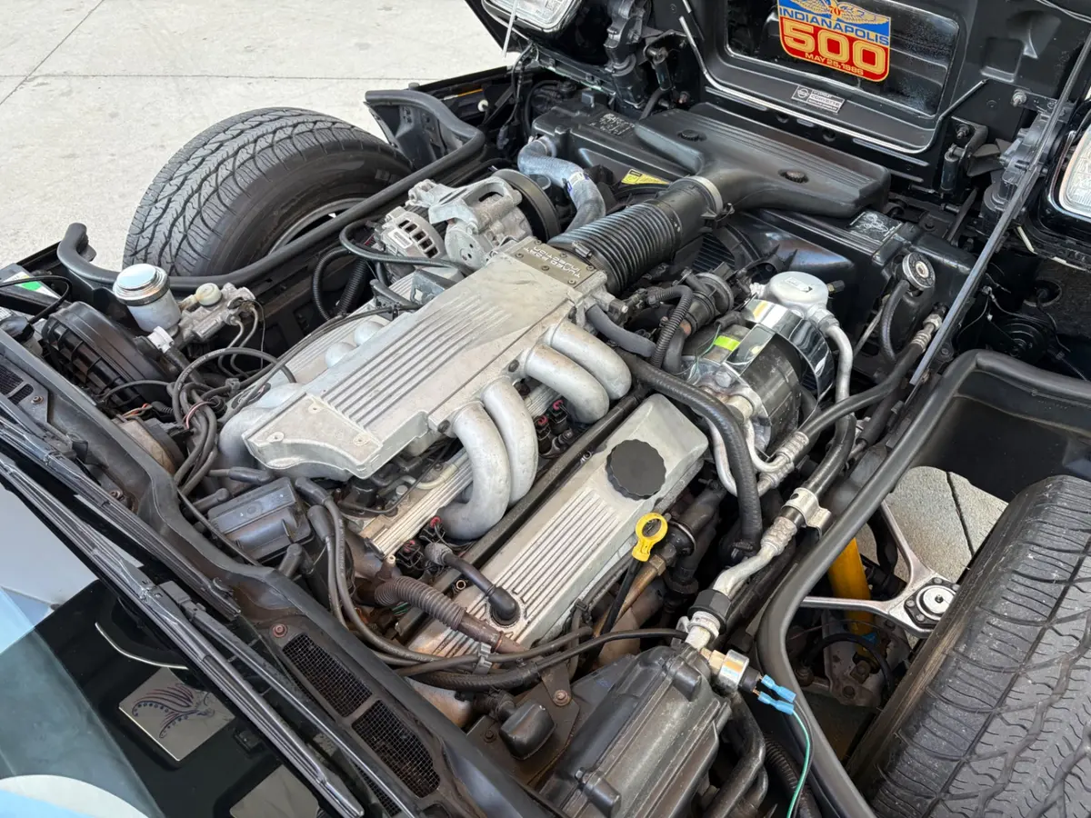 Vehicle photo 27