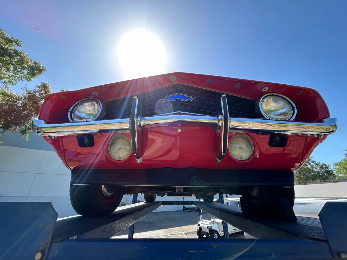 Vehicle photo 36