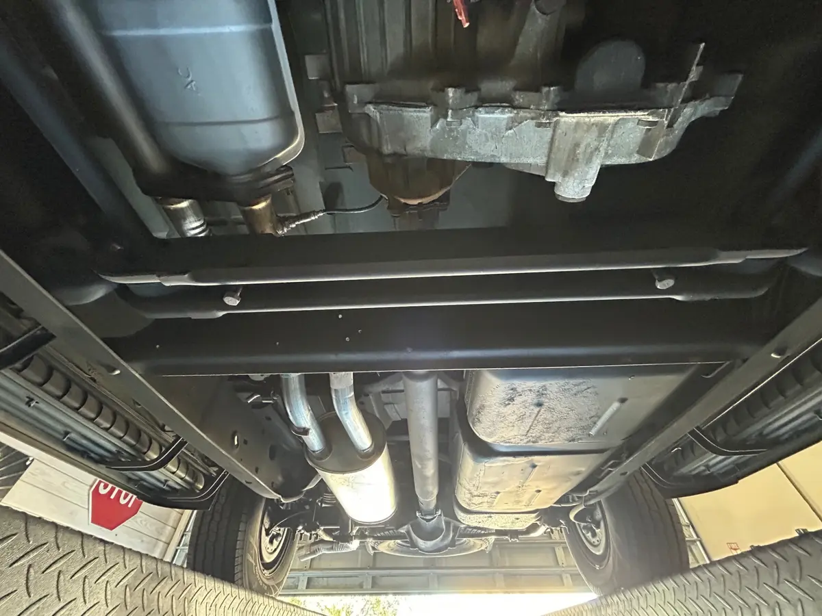 Vehicle photo 41