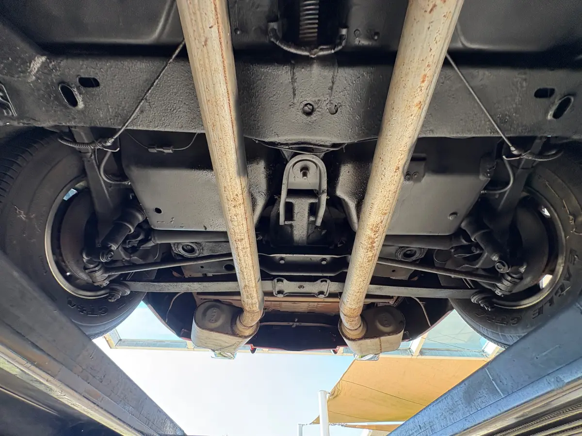 Vehicle photo 61