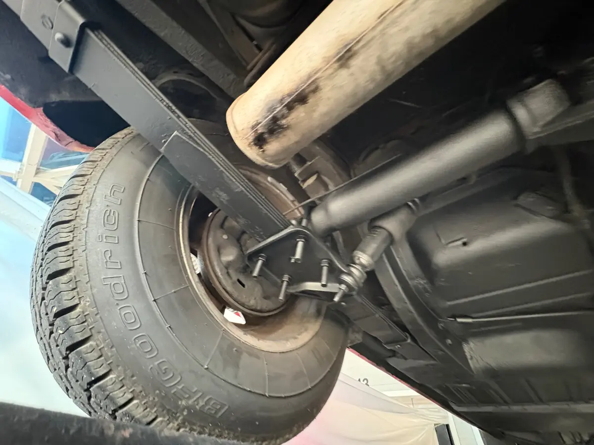 Vehicle photo 51