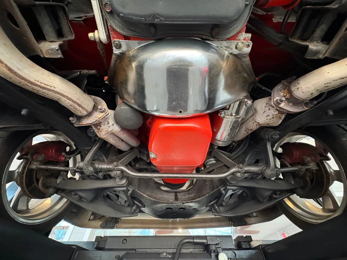 Vehicle photo 47