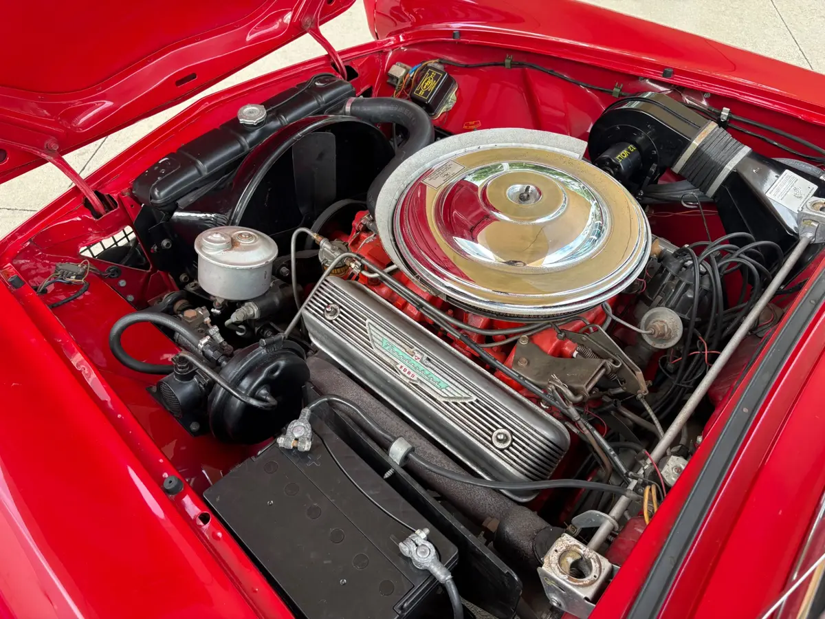 Vehicle photo 37