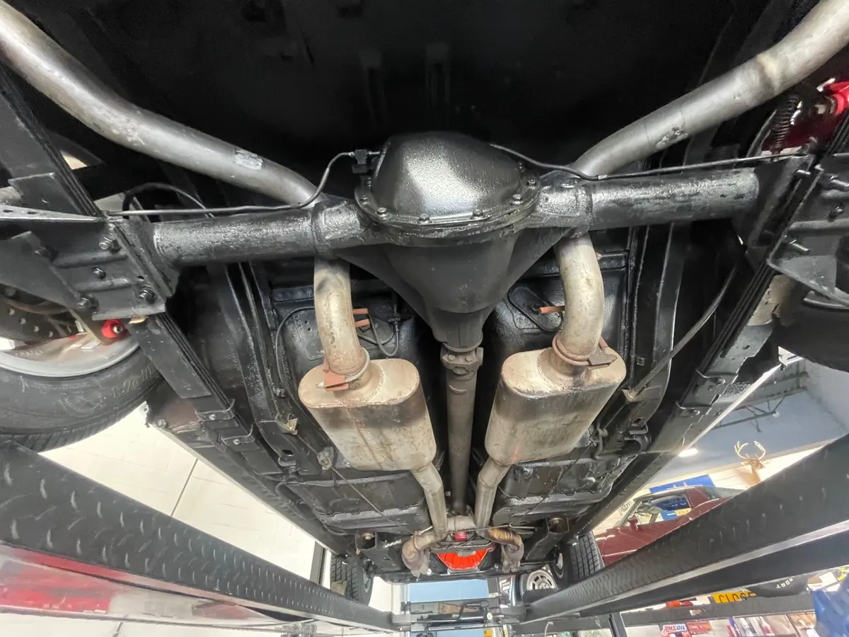 Vehicle photo 42
