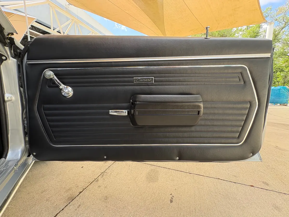 Vehicle photo 53