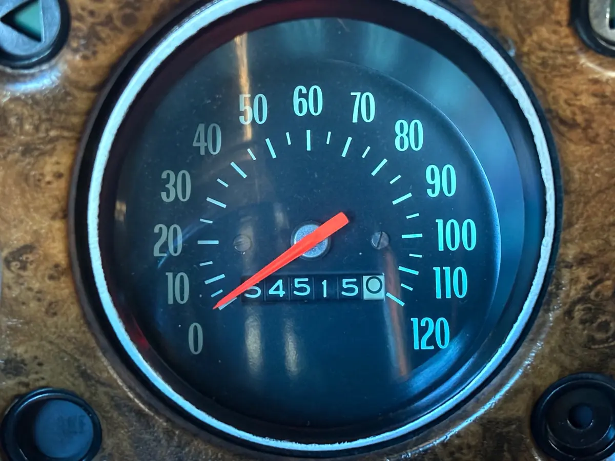 Vehicle photo 39