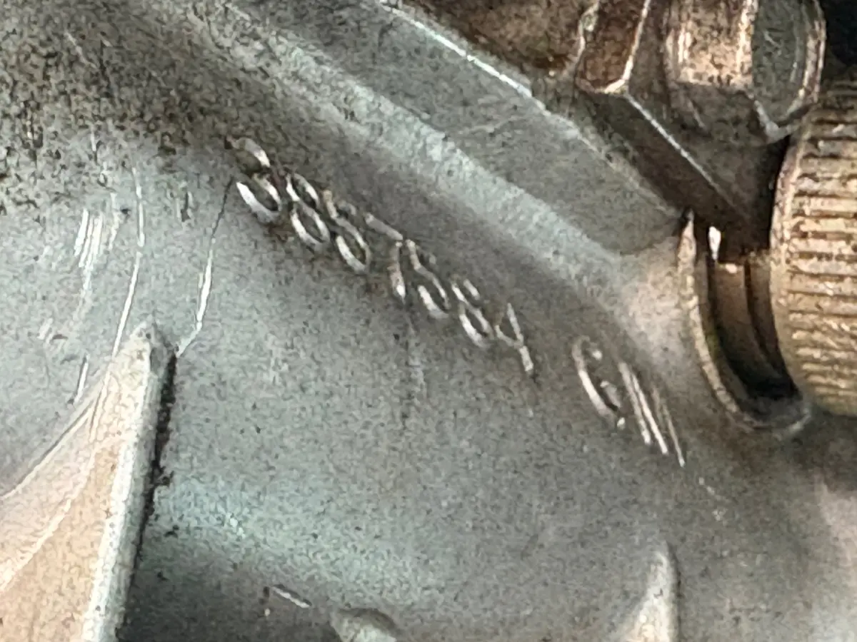 Vehicle photo 43