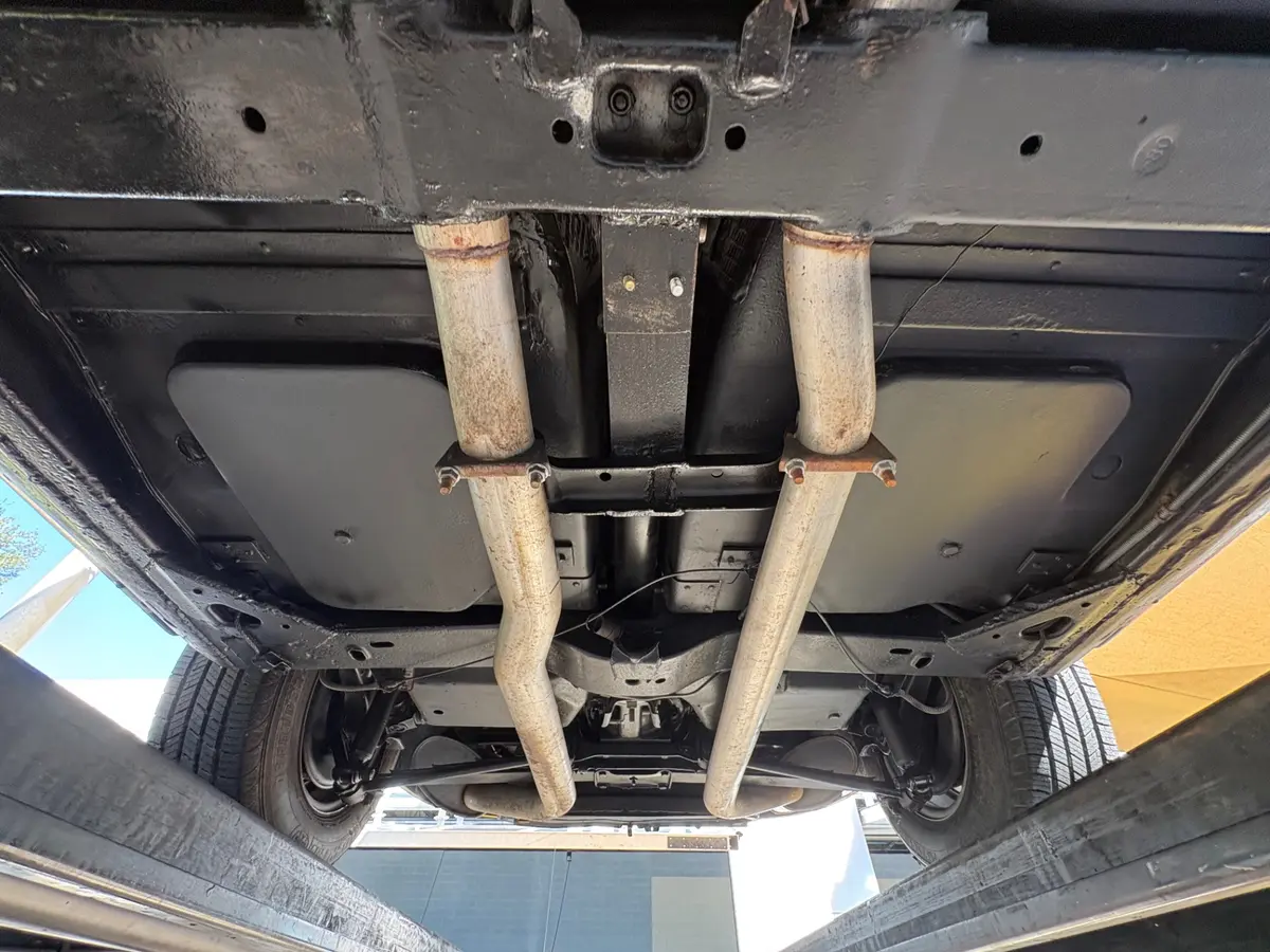 Vehicle photo 66
