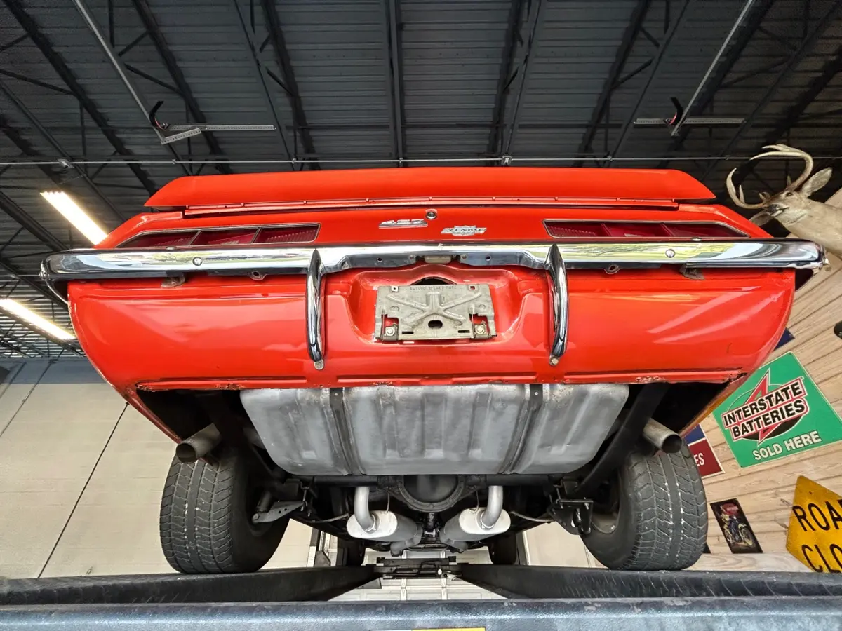 Vehicle photo 41