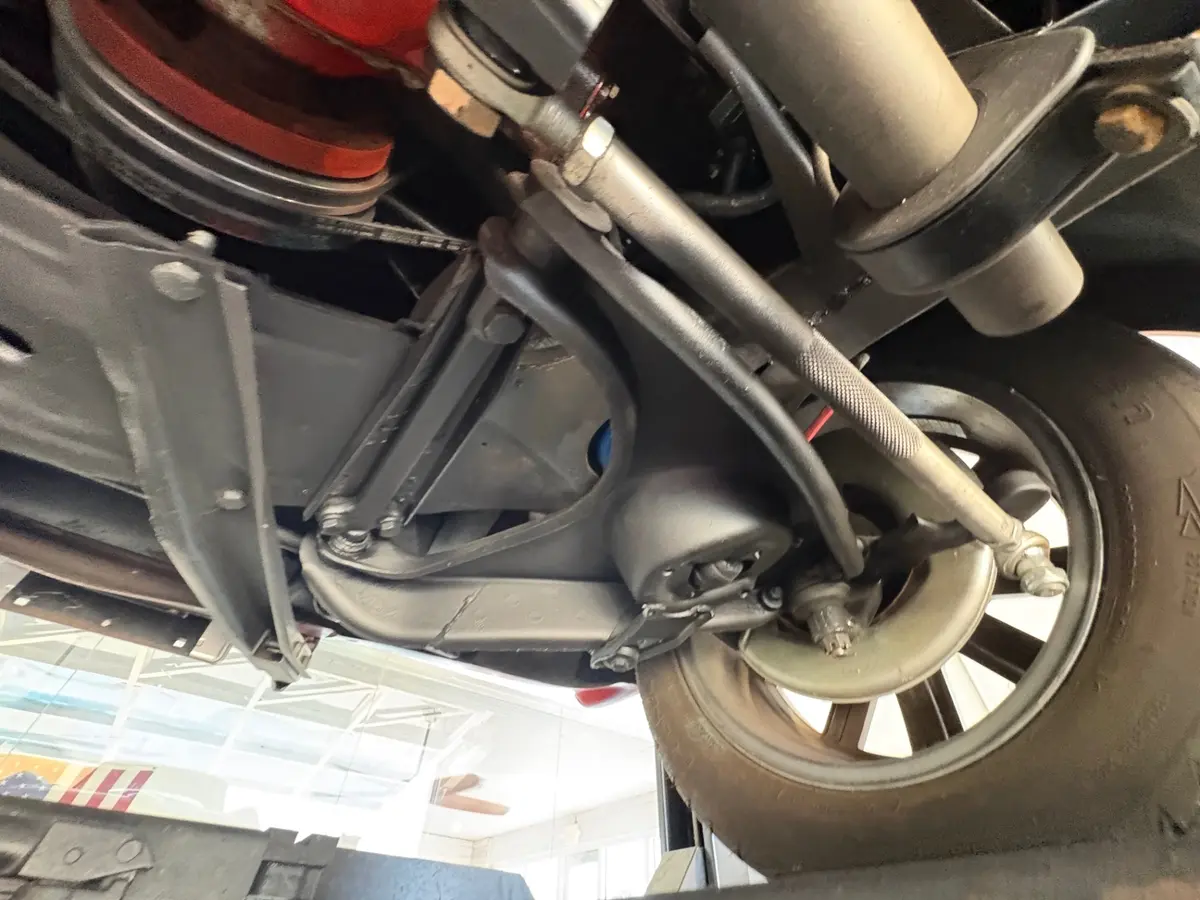 Vehicle photo 51