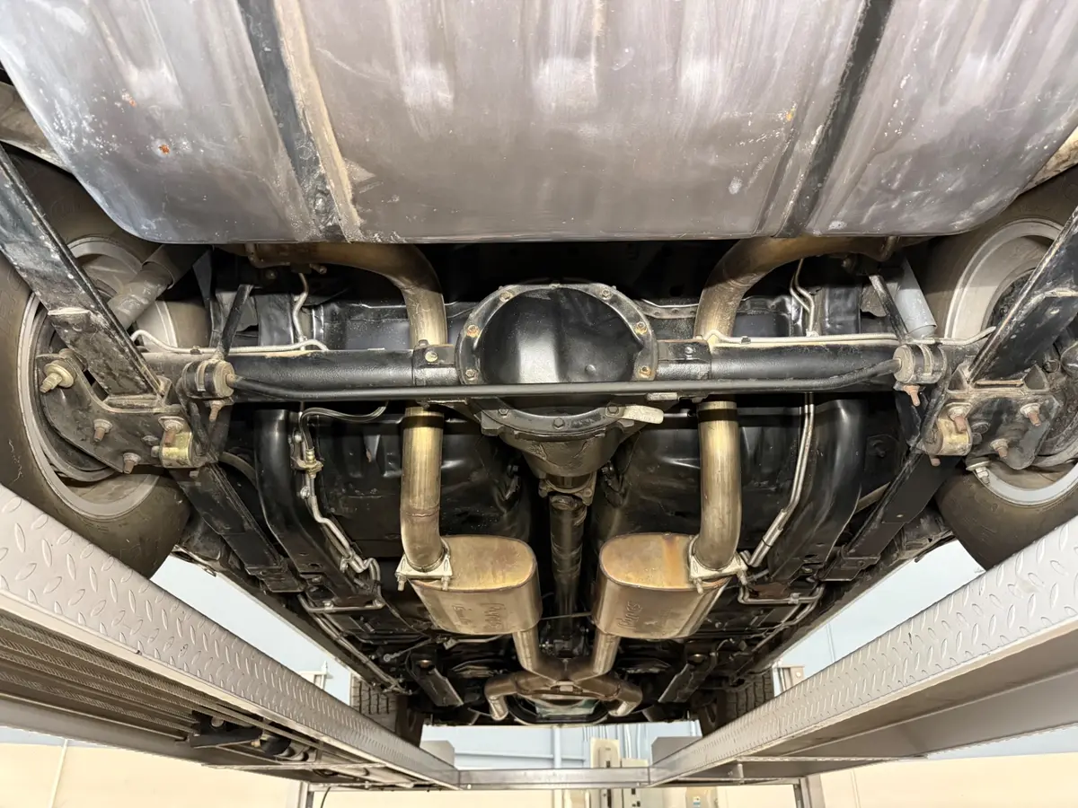 Vehicle photo 68