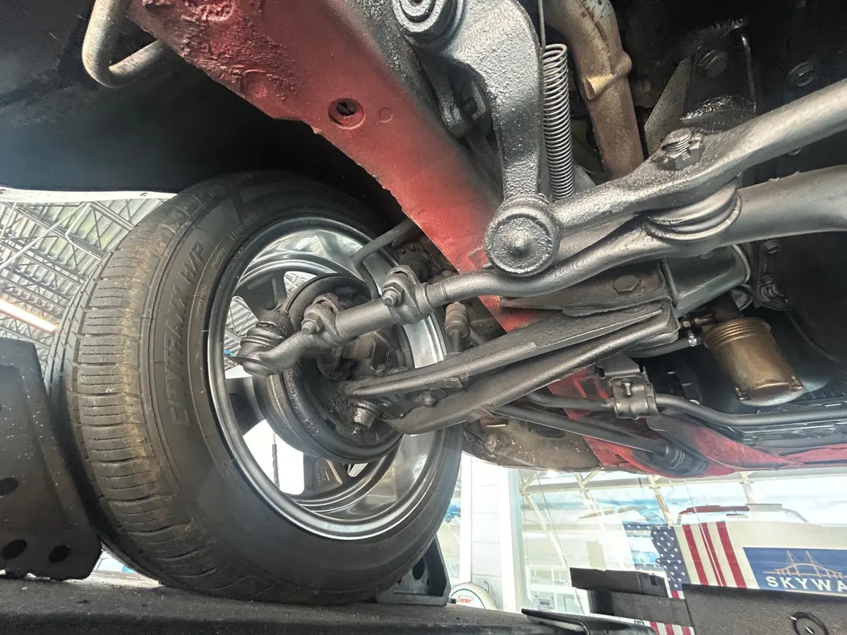 Vehicle photo 39