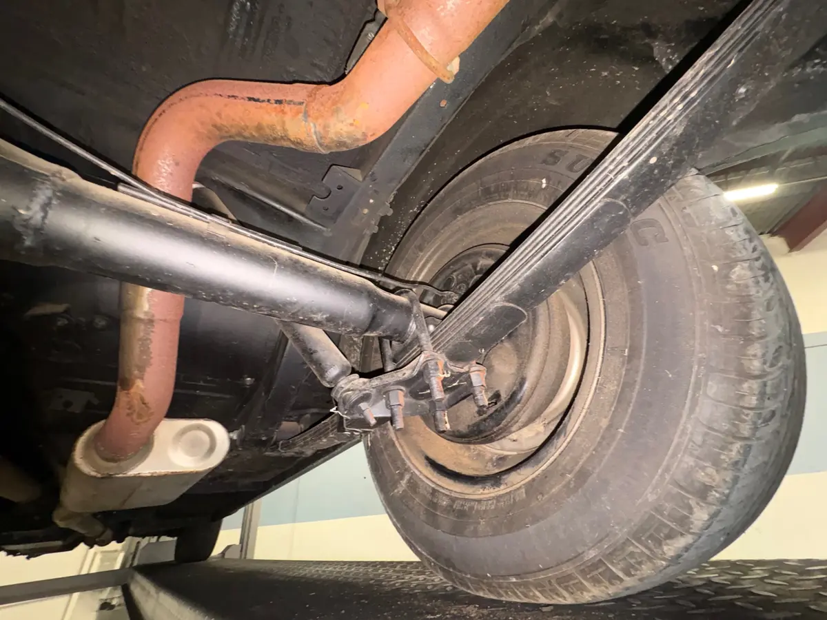 Vehicle photo 47