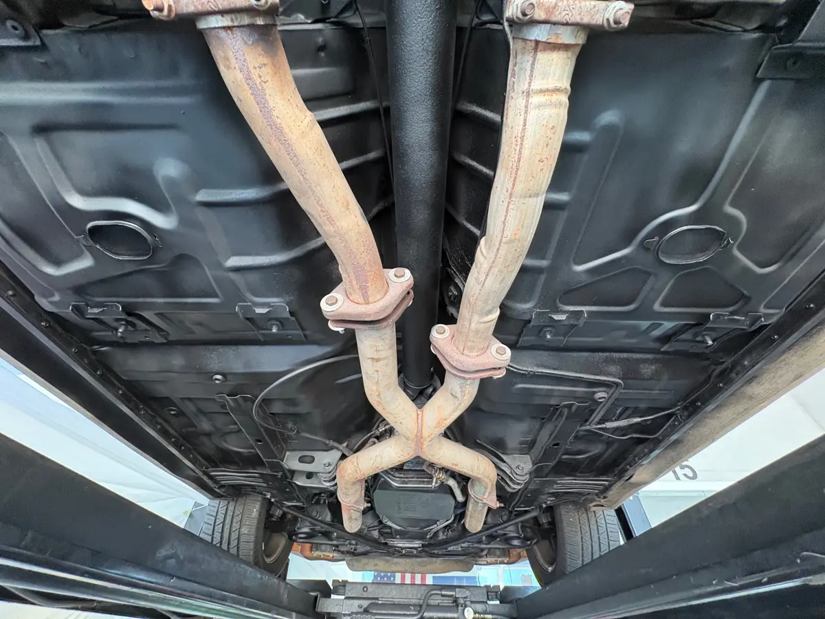 Vehicle photo 53