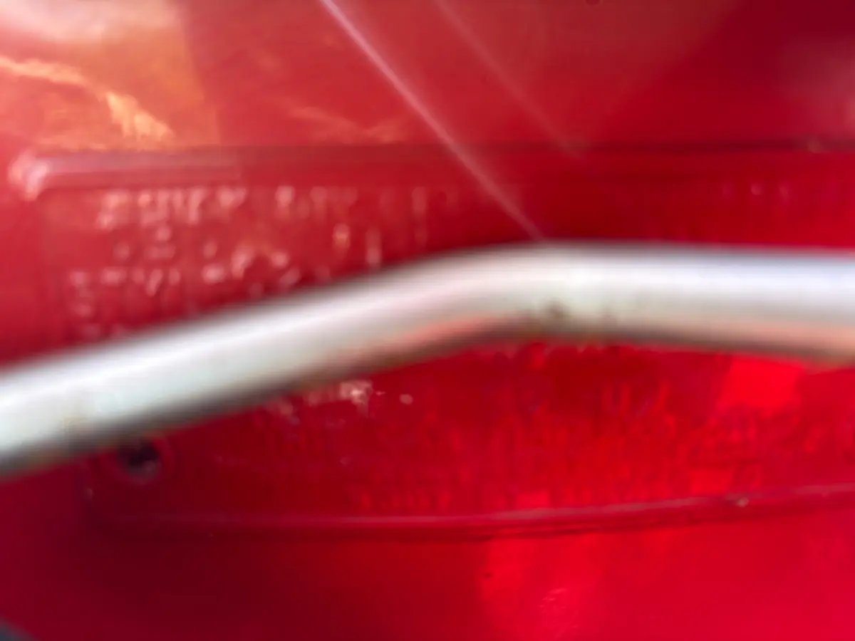 Vehicle photo 16
