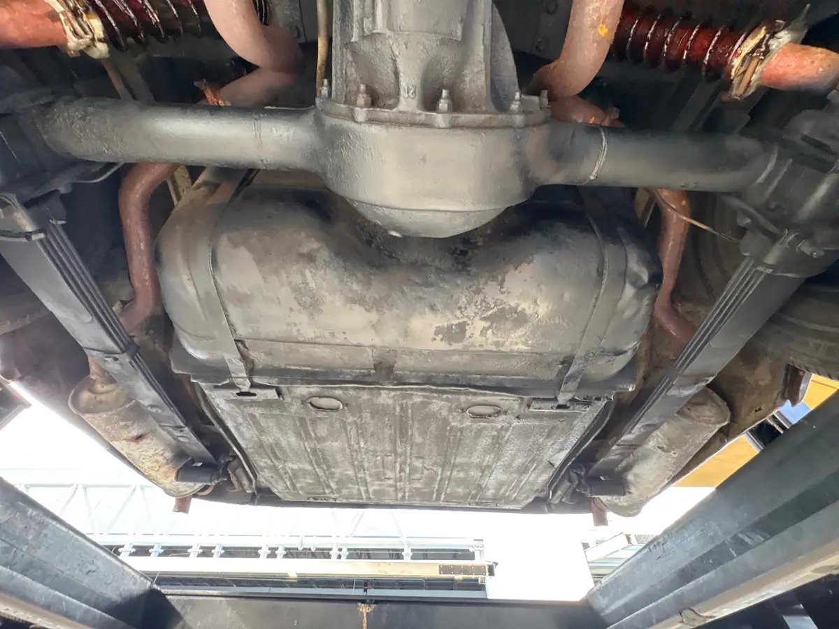 Vehicle photo 61
