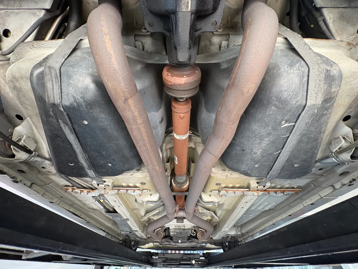 Vehicle photo 48