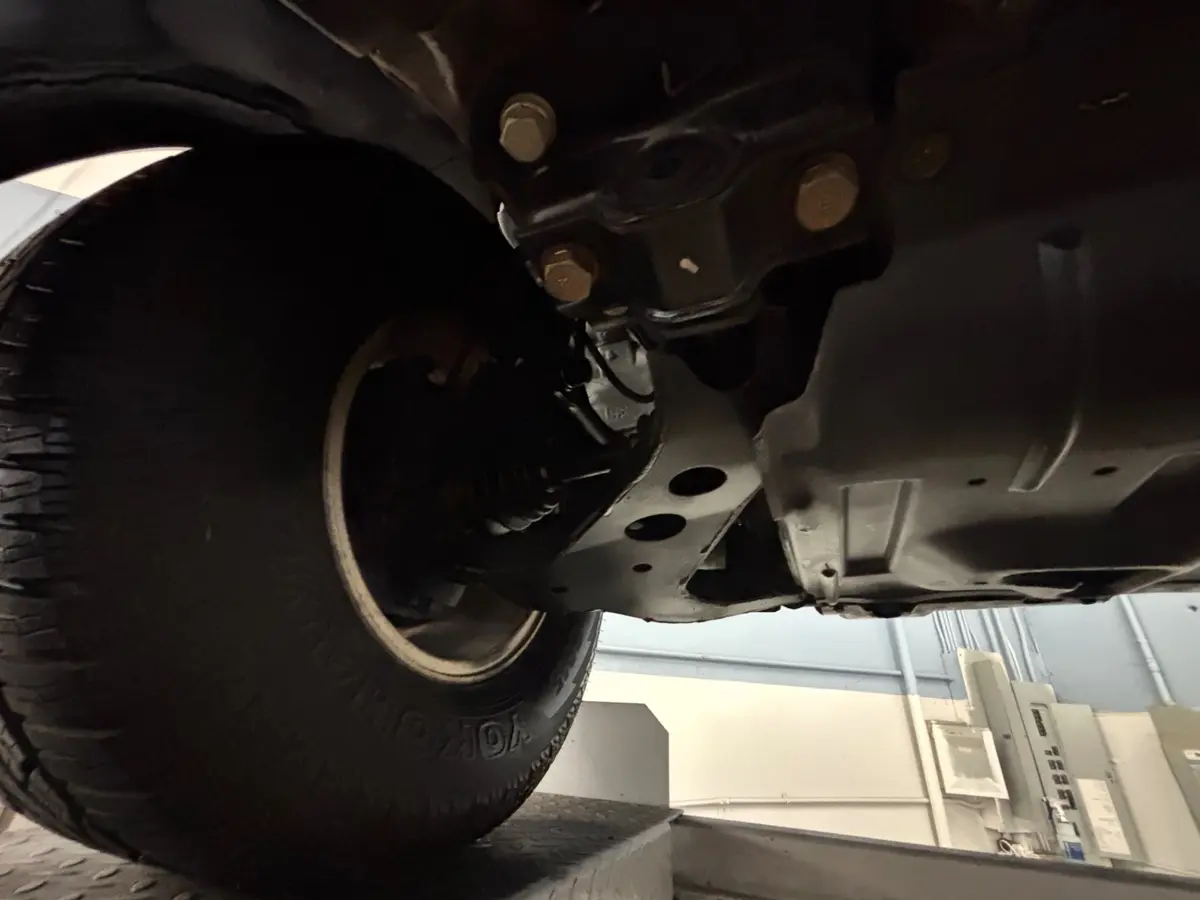Vehicle photo 47