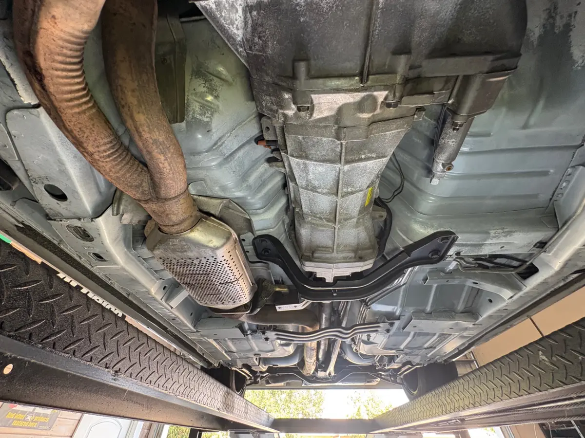 Vehicle photo 42
