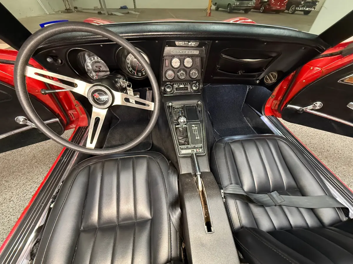 Vehicle photo 51