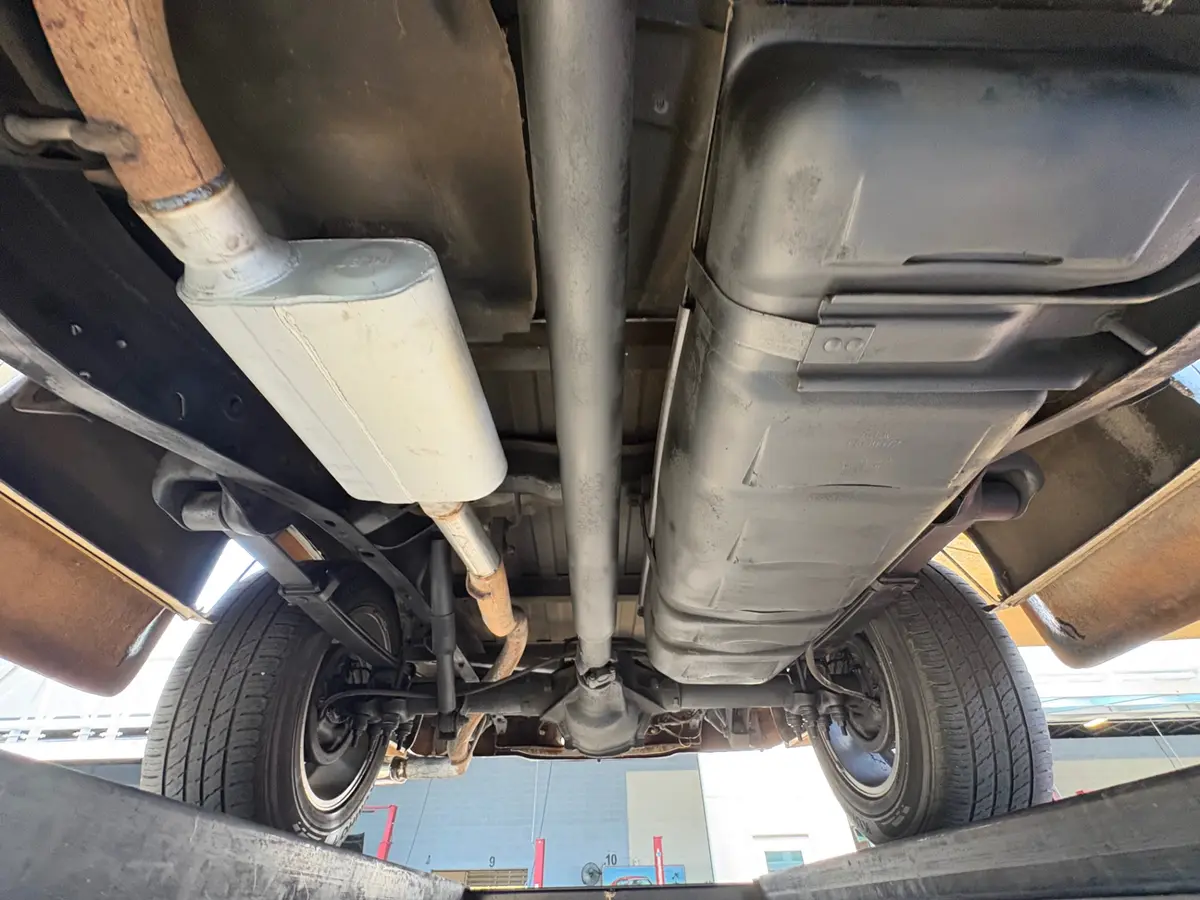Vehicle photo 53