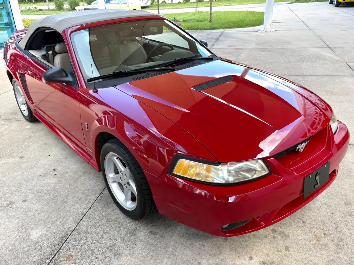 Vehicle photo 20