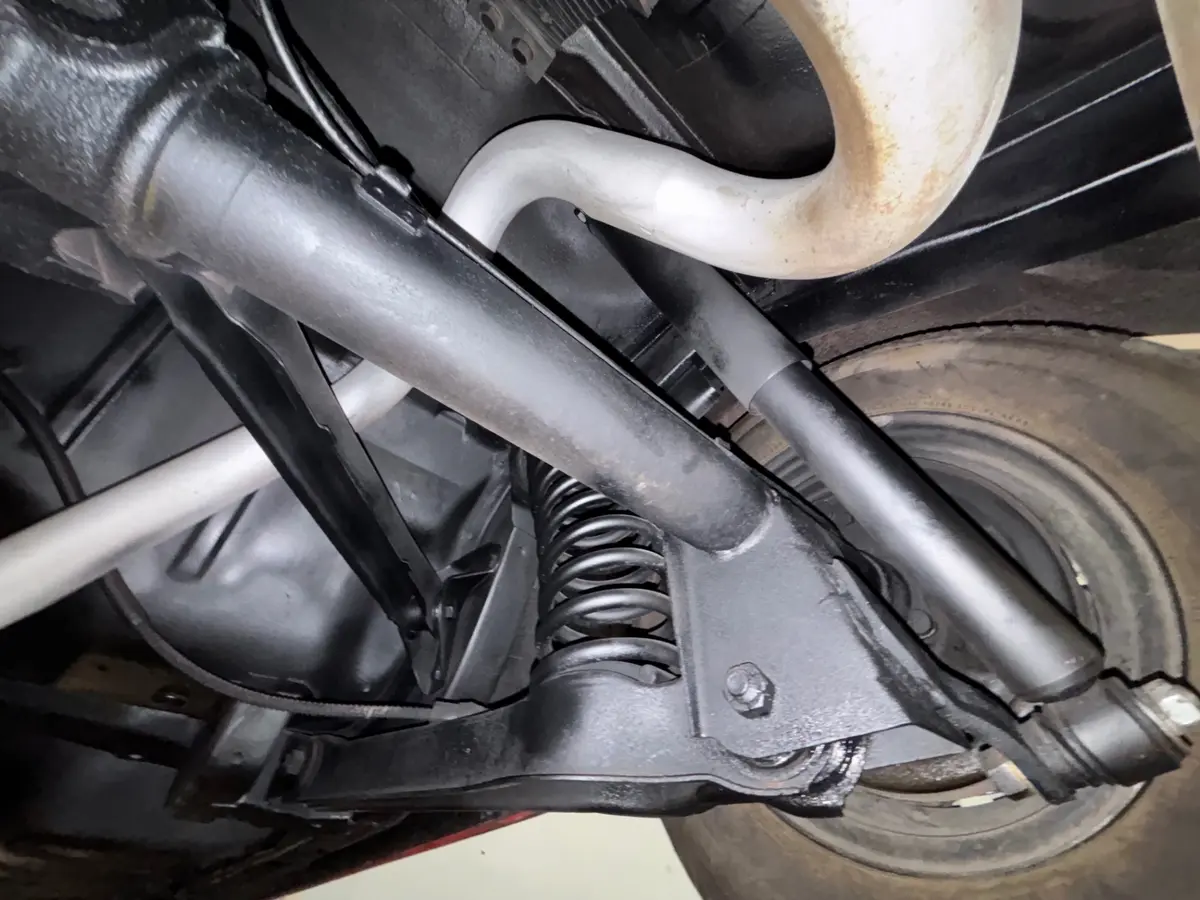 Vehicle photo 35