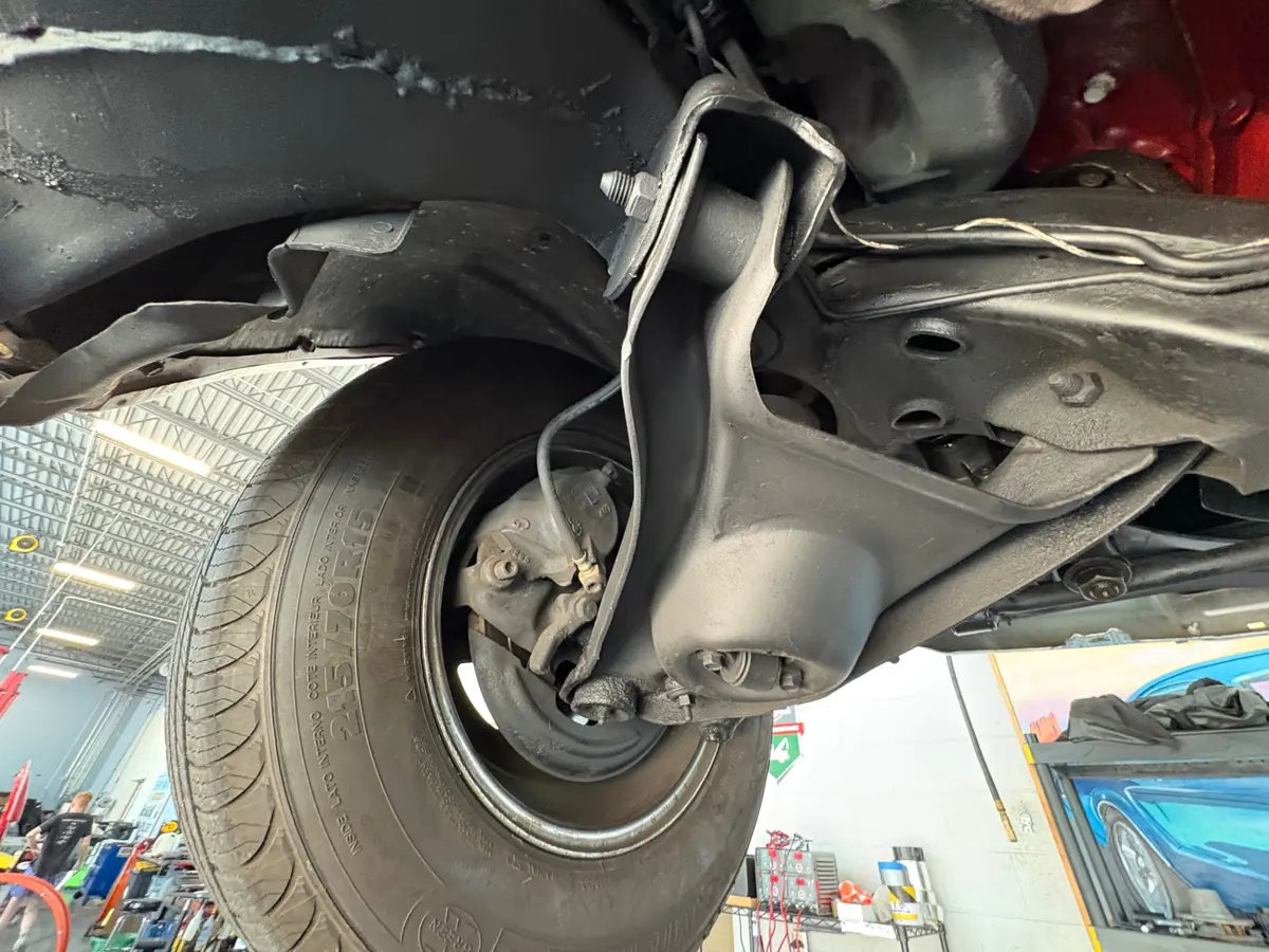 Vehicle photo 57