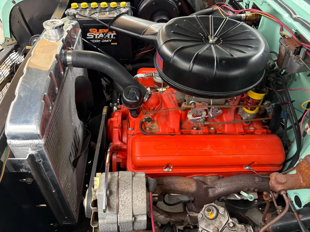 Vehicle photo 31