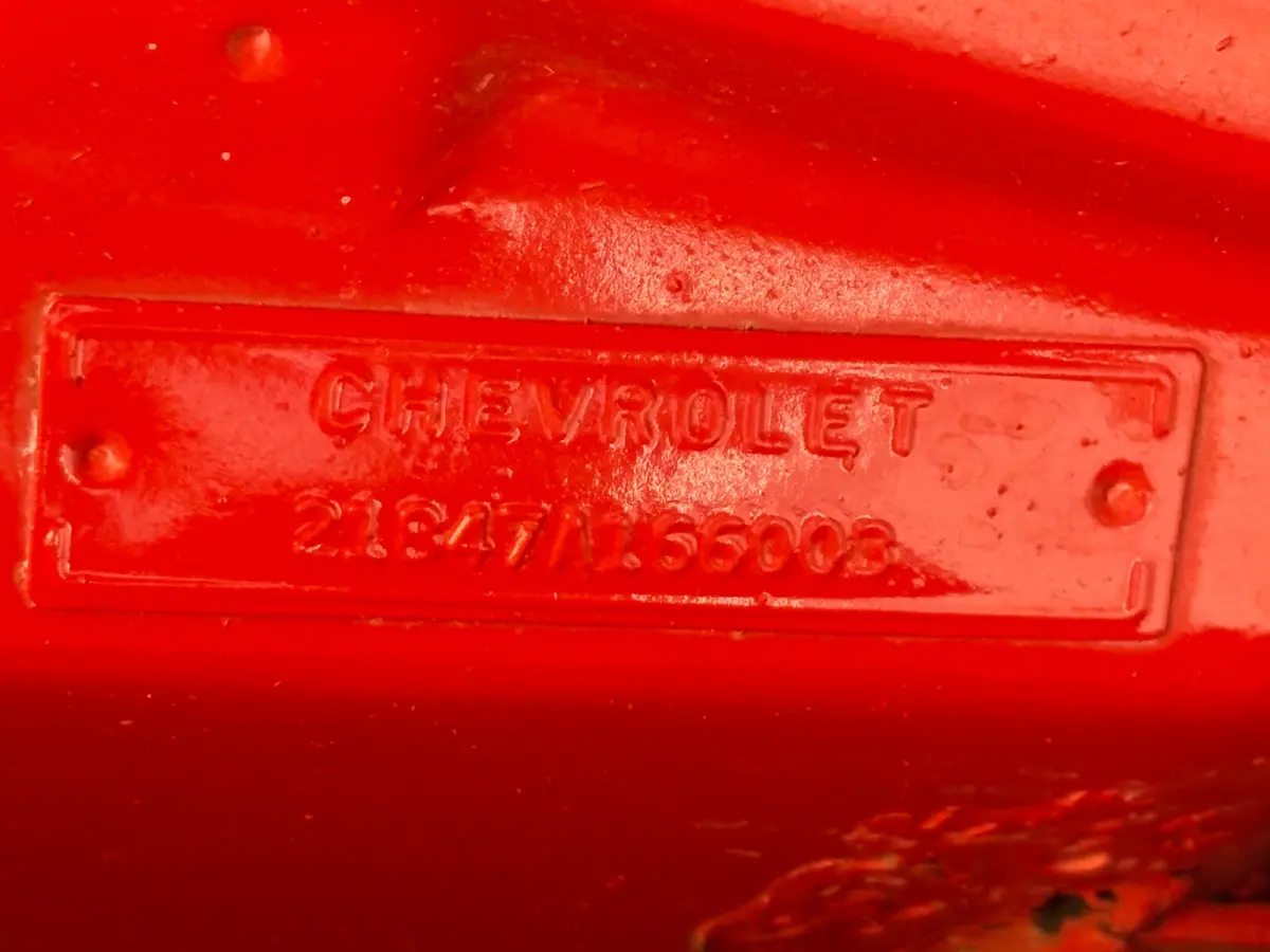 Vehicle photo 24