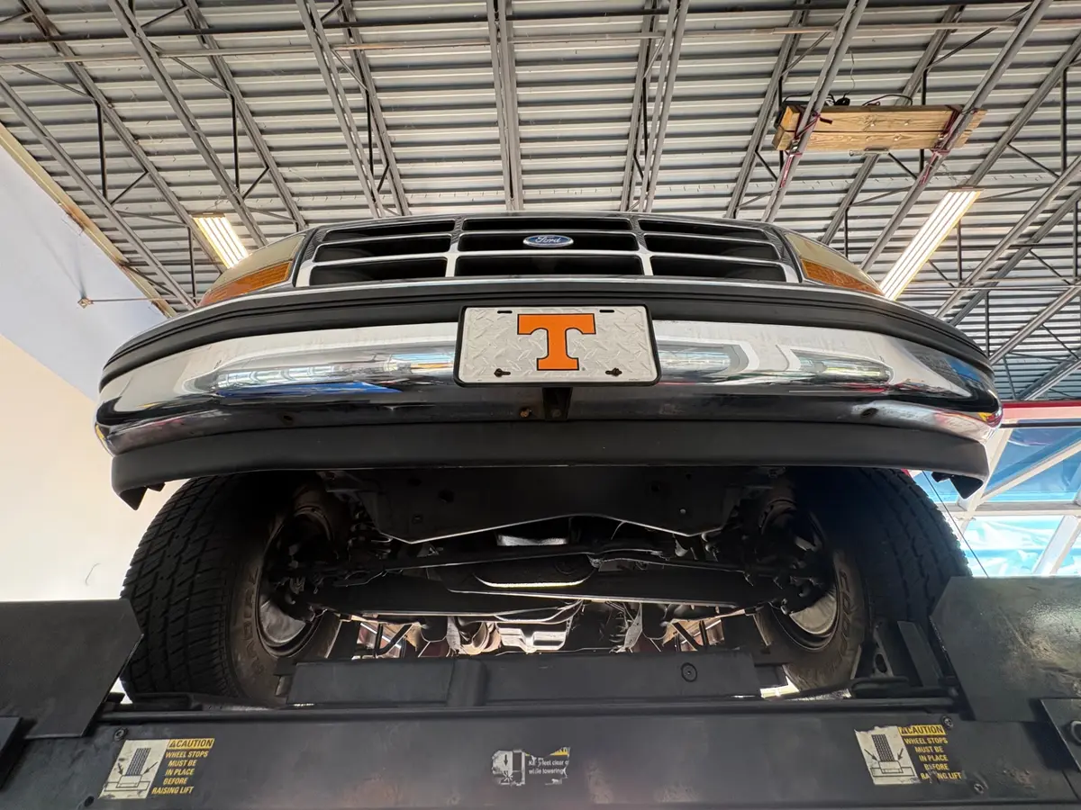 Vehicle photo 50