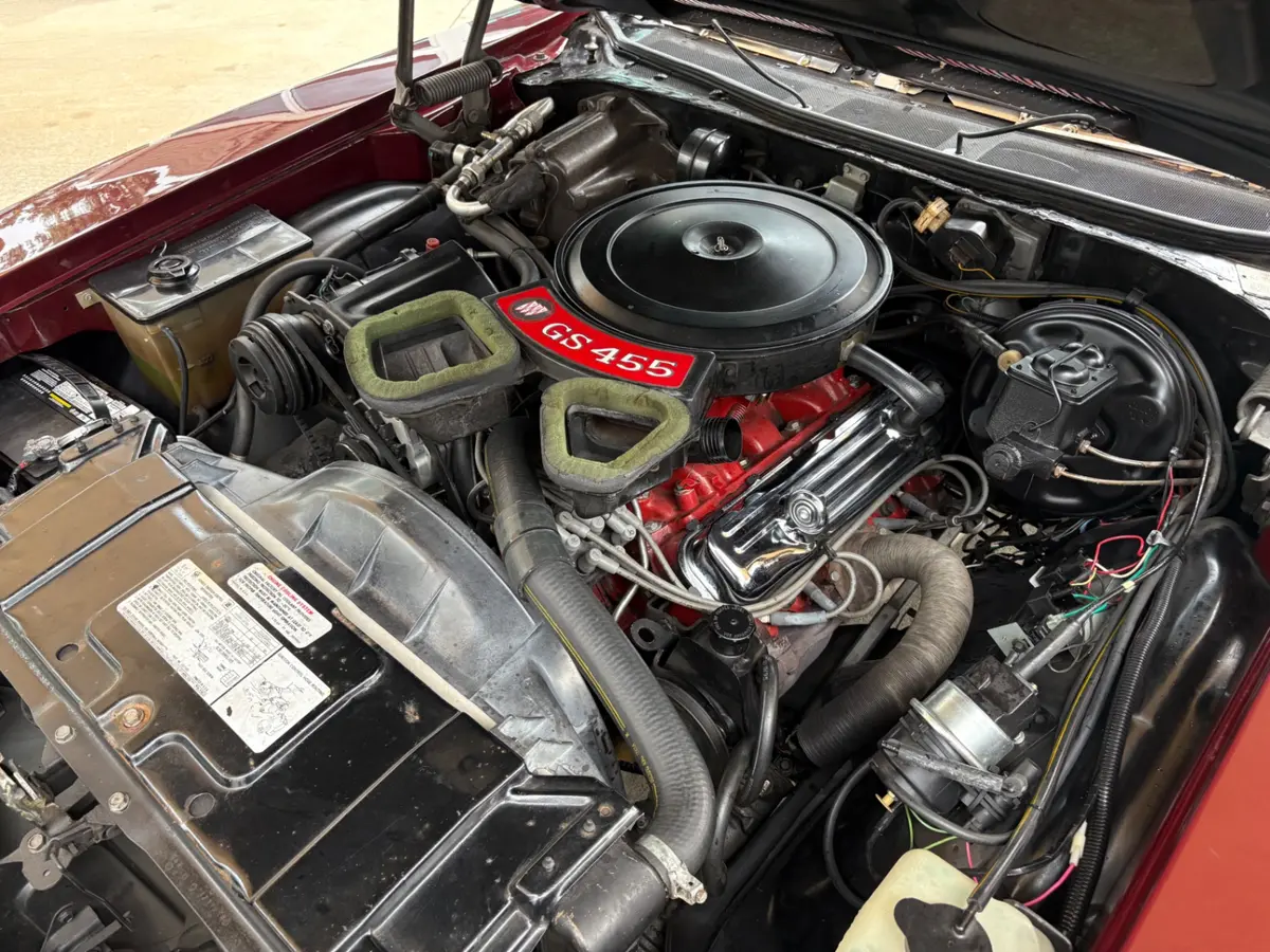Vehicle photo 37