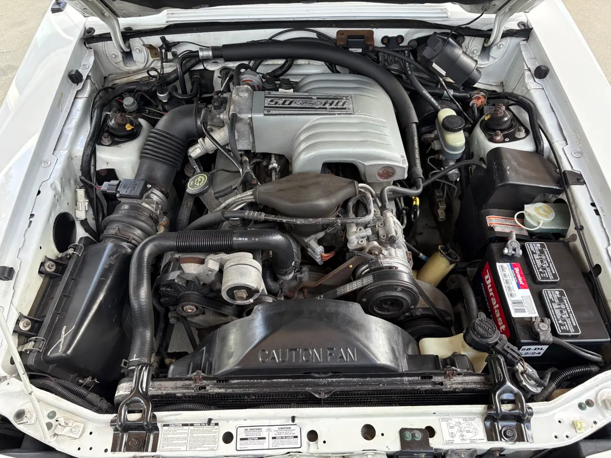 Vehicle photo 31